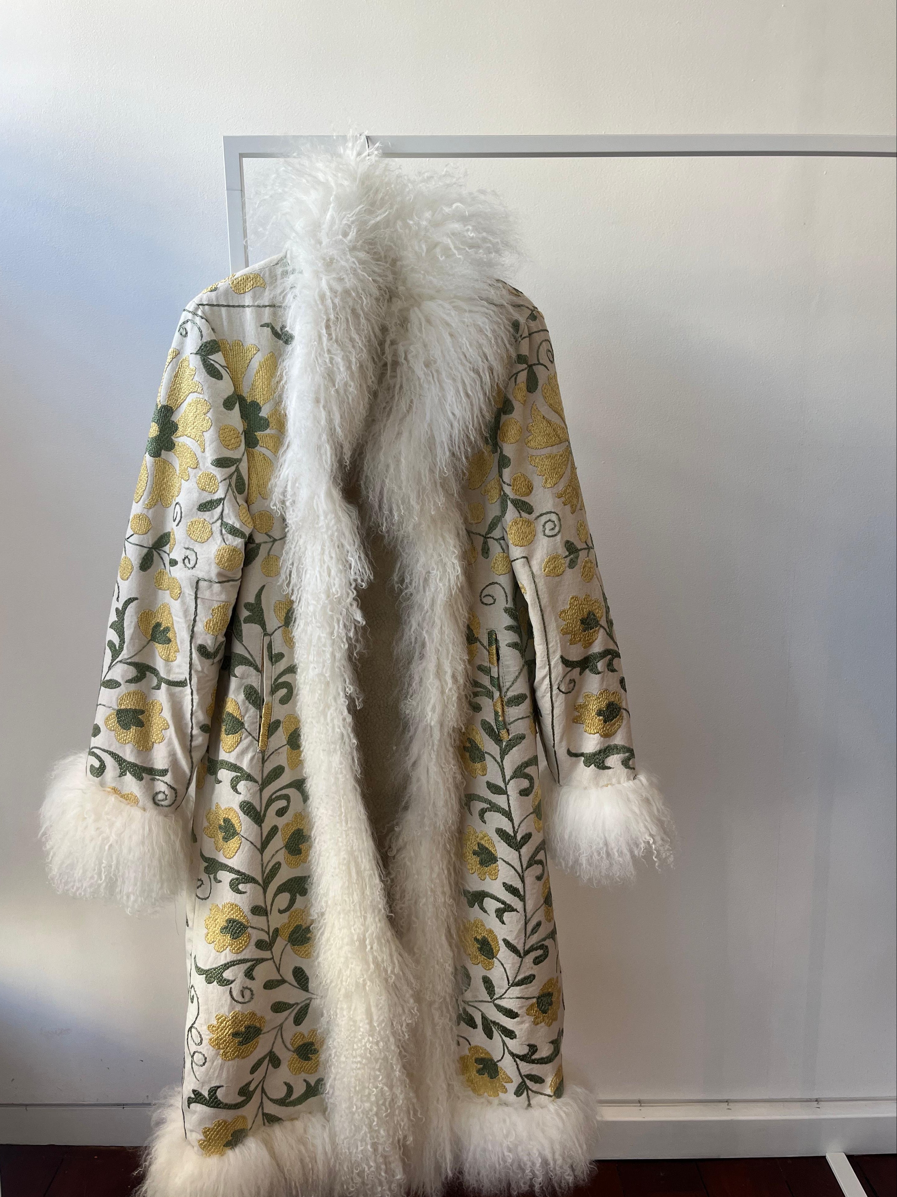 Suzani coat yellow/green pattern