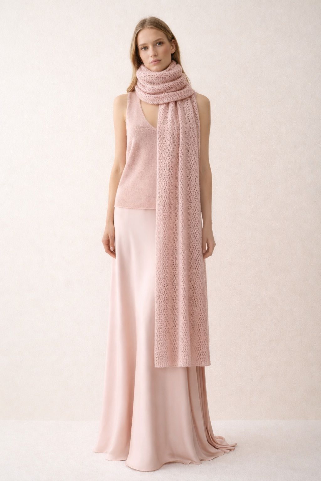 Mesh stole